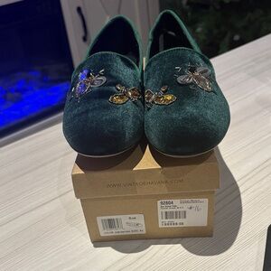 Vintage Havana Green Velvet Embellished Shoes